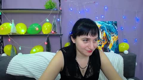 Snapshot of ninaflawlees chatting on 01/15/25, 10:35 ninaflawlees online show from 01/15/25, 10:35