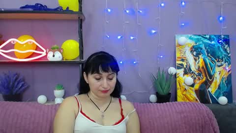 Snapshot of ninaflawlees chatting on 01/27/25, 02:42 ninaflawlees online show from 01/27/25, 02:42