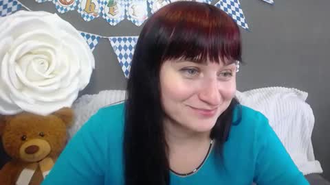 Snapshot of ninaflawlees chatting on 10/04/25, 12:03 ninaflawlees online show from 10/04/25, 12:03