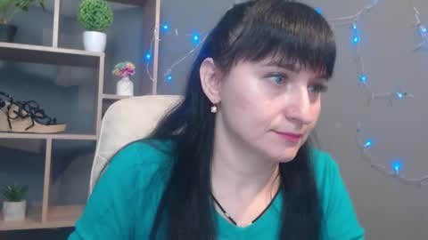 Snapshot of ninaflawlees chatting on 11/22/25, 12:37 ninaflawlees online show from 11/22/25, 12:37