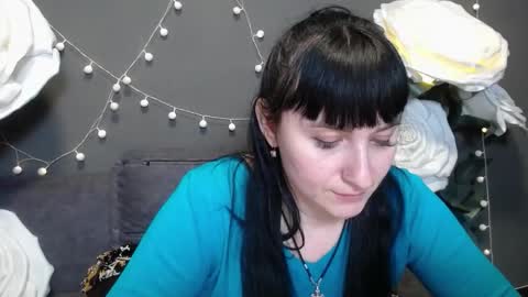 Snapshot of ninaflawlees chatting on 11/27/25, 02:19 ninaflawlees online show from 11/27/25, 02:19