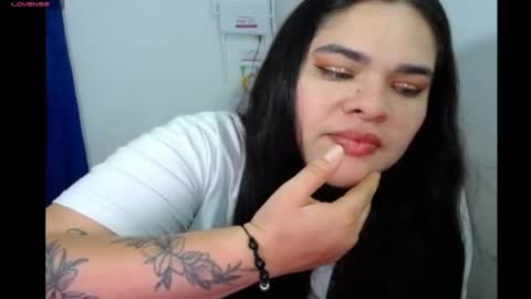 NinaFuentes online show from 05/22/26, 04:19