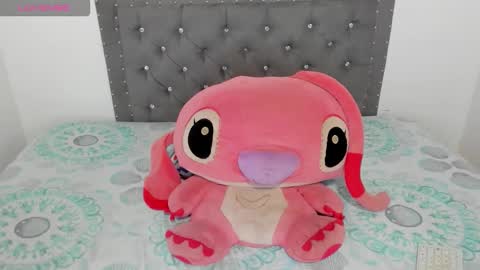 Valentina online show from 12/16/25, 12:15