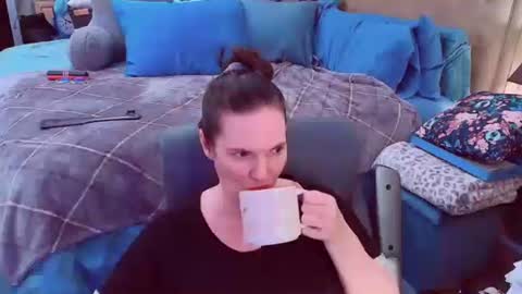 Nina Jaymes online show from 02/04/26, 09:48