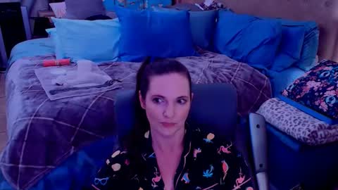 Nina Jaymes online show from 05/01/26, 01:21