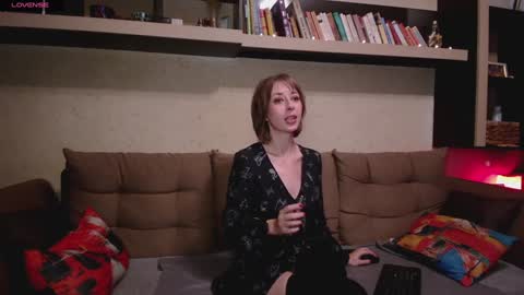 Snapshot of ninanovalicious chatting on 12/11/24, 08:47 NinaNovalicious online show from 12/11/24, 08:47