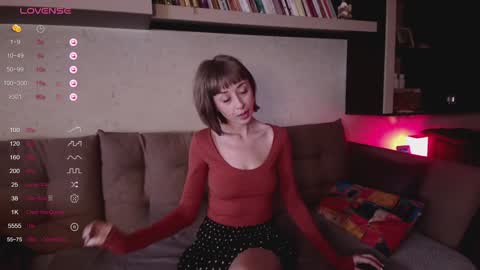 Snapshot of ninanovalicious chatting on 01/15/25, 08:30 NinaNovalicious online show from 01/15/25, 08:30