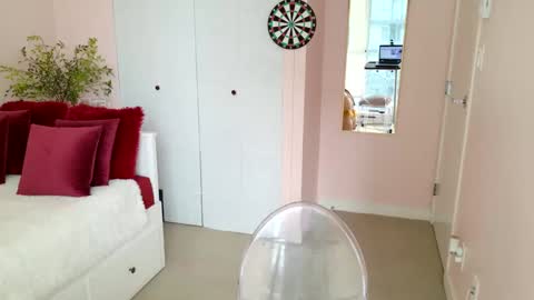 Snapshot of ninaoneil chatting on 02/27/25, 09:36 NinaOneil online show from 02/27/25, 09:36