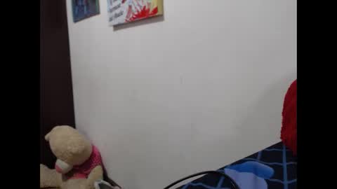 Snapshot of ninapalmer chatting on 06/04/26, 07:42 Ninapalmer online show from 06/04/26, 07:42