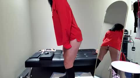 Ninaru online show from 04/10/26, 02:39