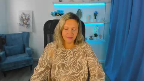 Snapshot of ninastarle chatting on 09/10/25, 05:29 ninastarle online show from 09/10/25, 05:29