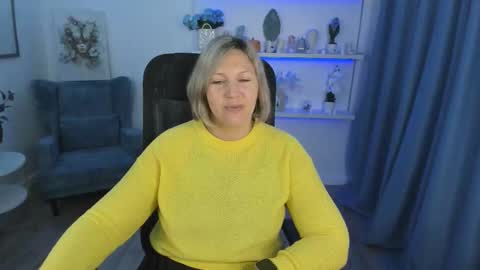 Snapshot of ninastarle chatting on 10/16/25, 04:24 ninastarle online show from 10/16/25, 04:24