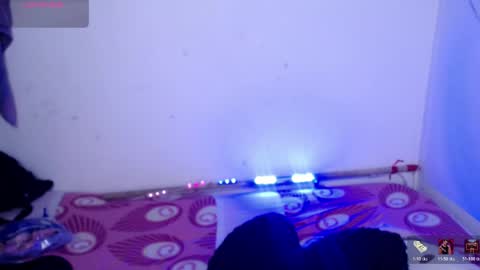 ninatinydoll1 online show from 04/06/26, 11:22