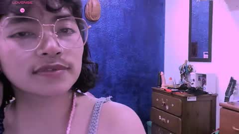 Nina online show from 12/22/25, 04:59