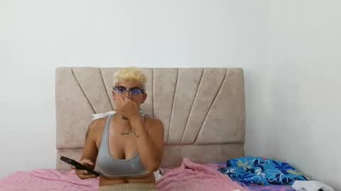 nini_smith online show from 05/29/26, 02:20
