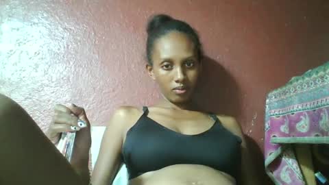 Snapshot of ninie246746 chatting on 01/29/25, 01:07 ninie246746 online show from 01/29/25, 01:07