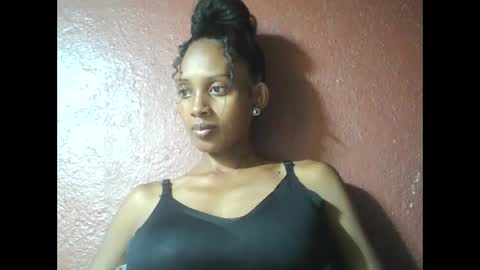 Snapshot of ninie246746 chatting on 02/09/25, 05:50 ninie246746 online show from 02/09/25, 05:50