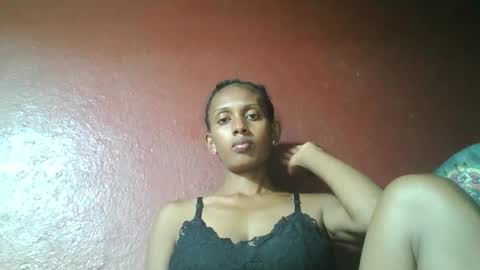 Snapshot of ninie246746 chatting on 02/16/25, 04:32 ninie246746 online show from 02/16/25, 04:32