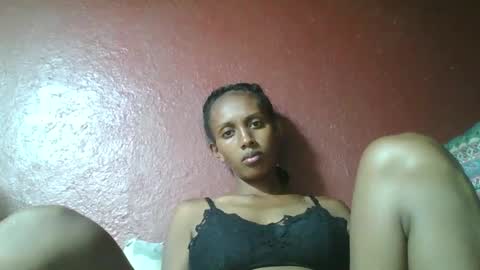 Snapshot of ninie246746 chatting on 02/16/25, 07:49 ninie246746 online show from 02/16/25, 07:49