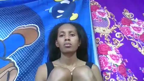 ninie246746 online show from 05/01/26, 05:56