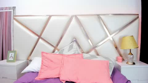 Ninna  online show from 01/25/25, 09:46