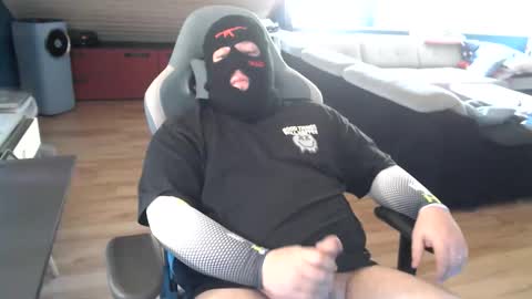 Snapshot of ninocut6 chatting on 03/02/26, 10:11 ninocut6 online show from 03/02/26, 10:11