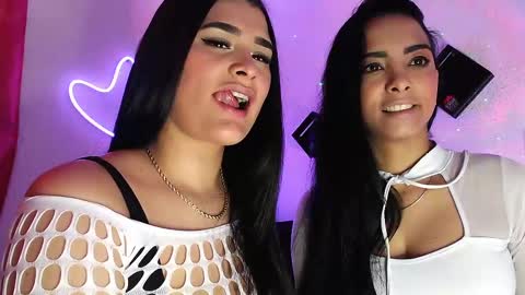 Snapshot of ninoska_14 chatting on 03/08/25, 05:43 Agatha love online show from 03/08/25, 05:43