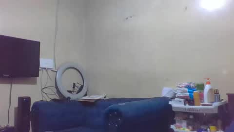 Snapshot of nippydrog chatting on 02/27/26, 09:31 nippydrog online show from 02/27/26, 09:31