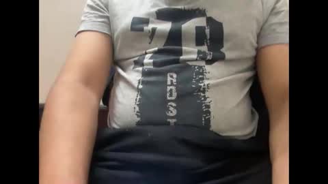 nishantsaraswat268 online show from 10/28/25, 05:26