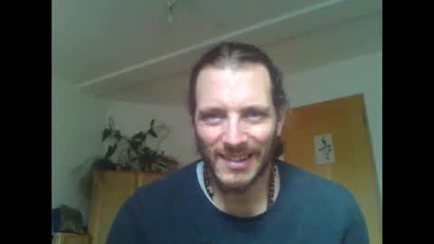 Snapshot of nitai84 chatting on 12/24/24, 12:11 Nitai online show from 12/24/24, 12:11