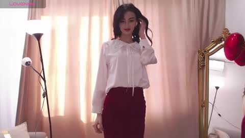 Niu online show from 10/31/25, 04:57