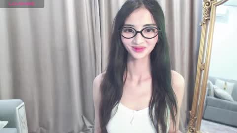 Niu online show from 11/24/25, 12:27