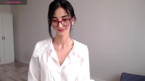 Niu online show from 04/16/26, 09:32