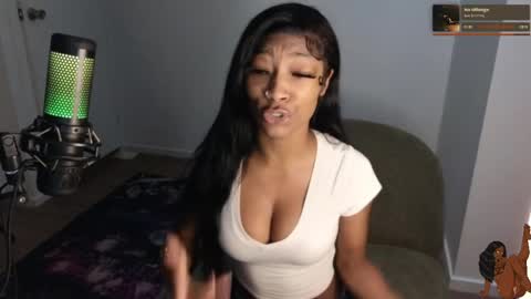 NIVIA WOLFE online show from 05/27/26, 02:30