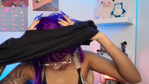 Nix  online show from 11/28/25, 11:18