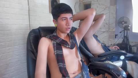 Snapshot of nixx_carpio chatting on 12/19/25, 05:36 nixx_carpio online show from 12/19/25, 05:36