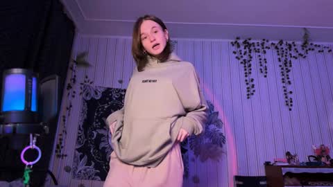 Tears Lora online show from 12/15/24, 01:24