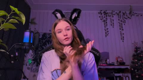 Tears Lora online show from 01/19/25, 12:06