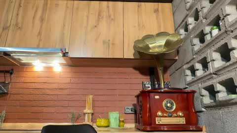 Tears Lora online show from 04/09/26, 07:14