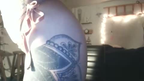 No face online show from 04/22/26, 02:25