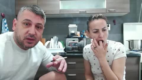 no_limit_coupl3 online show from 10/21/25, 06:03