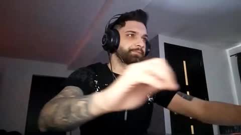 no_name_n33d online show from 02/06/25, 09:00