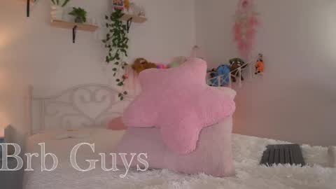 Snapshot of noah__23 chatting on 05/18/26, 10:37 noah__23 online show from 05/18/26, 10:37