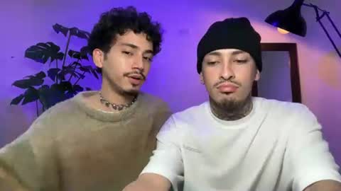 noah_and_steven online show from 06/22/26, 07:33