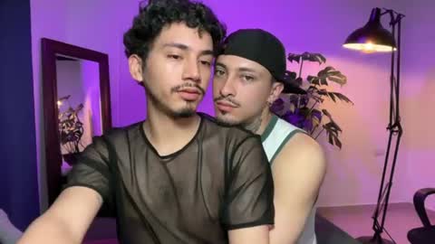 noah_and_steven online show from 06/26/26, 04:11
