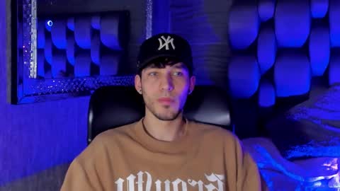 Noah Brigth online show from 10/26/25, 01:33