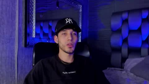 Noah Brigth online show from 10/29/25, 07:43