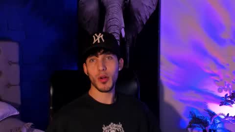 Noah Brigth online show from 11/09/25, 02:15