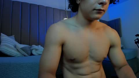 Snapshot of noah_delacroix chatting on 05/28/26, 12:19 noah_delacroix online show from 05/28/26, 12:19
