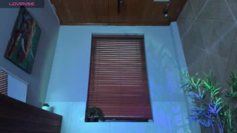 noah_dupont_ online show from 09/29/25, 07:19